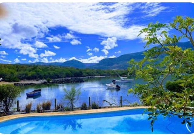 21Lg Ilot Fortier M Sea Front And Swimming Pool Рівьєр-Нуар Екстер'єр фото